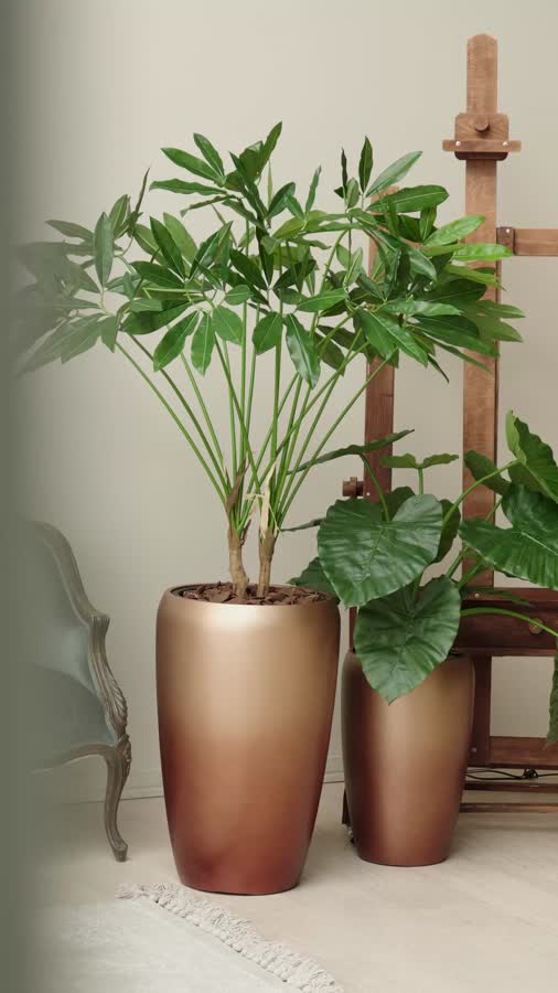 Кашпо TREEZ Effectory - Metal - Высокий округлый конус - Лаковое тёмное золото фото